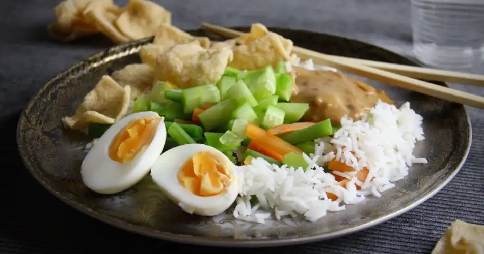 Vegetarische hoofdgerechten Gado gado 950x500