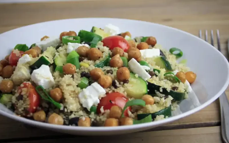 Bulgur met groenten en bonen