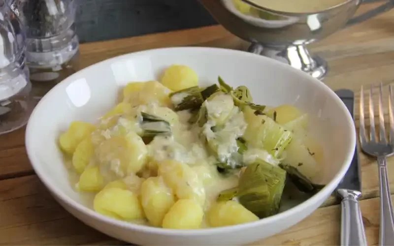 Gnocchi met gorgonzolasaus en prei
