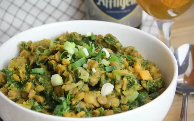 Zoete aardappel curry met linzen