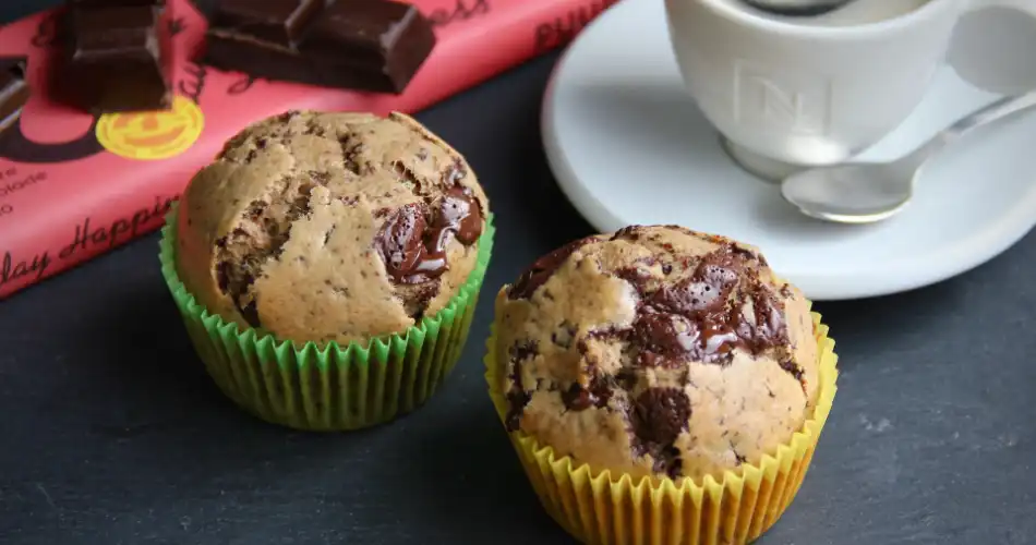 Espresso-chocolade cupcakes recept mrt 2021 950x500