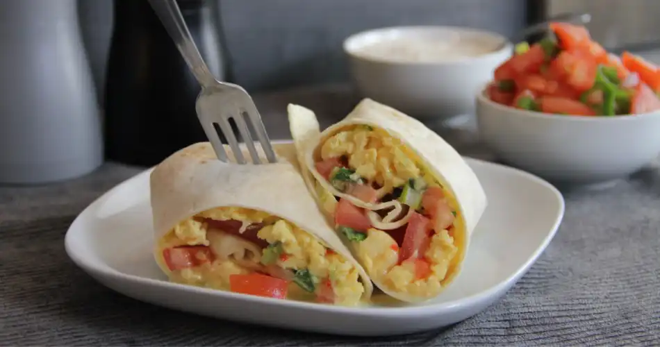 Wraps met ei en tomaat nov 2021 950x500