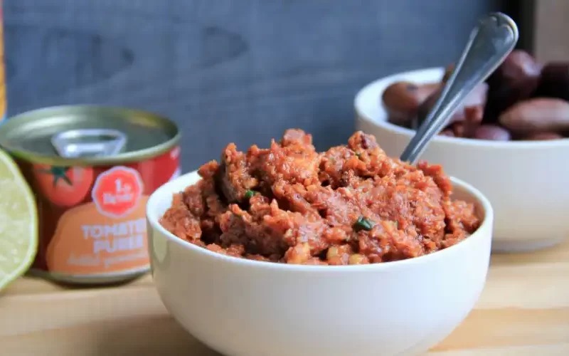 Tomaten tapenade maken