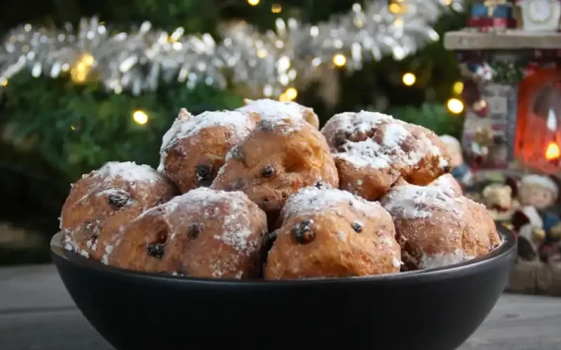 Oliebollen bakken
