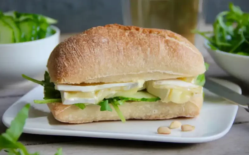 Ciabatta met brie en honing
