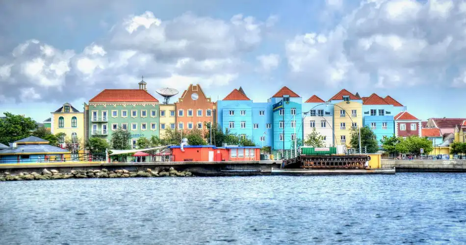 Welke specerijen horen bij de Antilliaanse keuken 950x500